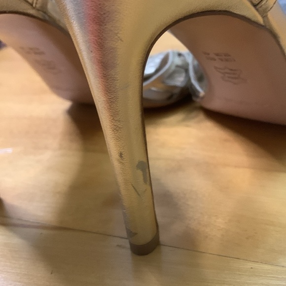 Via Spiga Gold Leather Strappy Sexy Sandals Heels VGUC Stilettos Size 9M formal - Picture 4 of 11